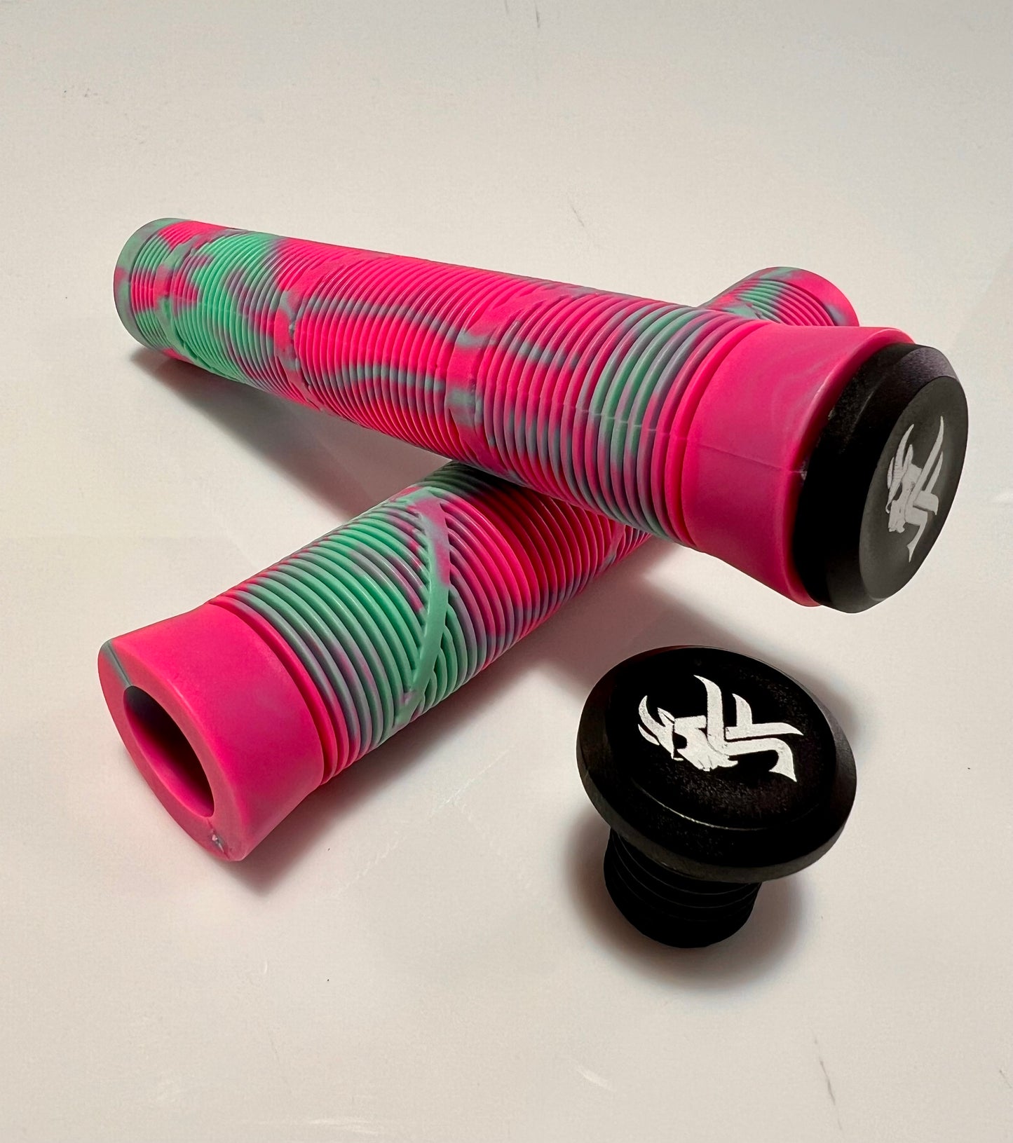 Smith&Feeble Soft Compound 160 mm Grips Pink / Teal